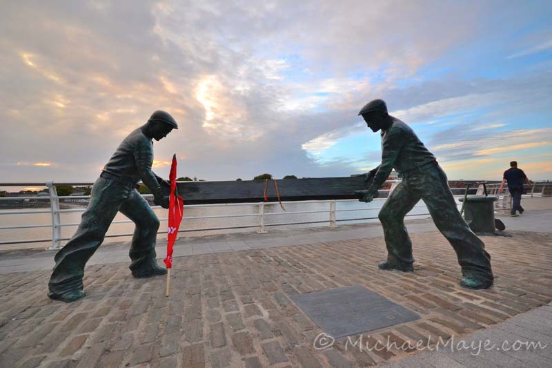 Dockers monument Limerick 